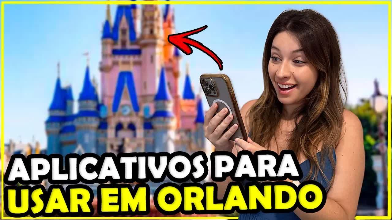 Gabi olhando o celular em frente ao castelo da Cinderela, aplicativos para usar em Orlando
