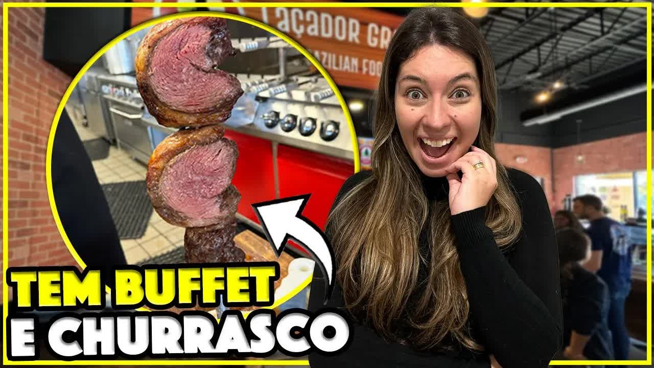 Gabi na entrada do Laçador Grill, restaurante brasileiro com buffet e churrasco no outlet de Orlando