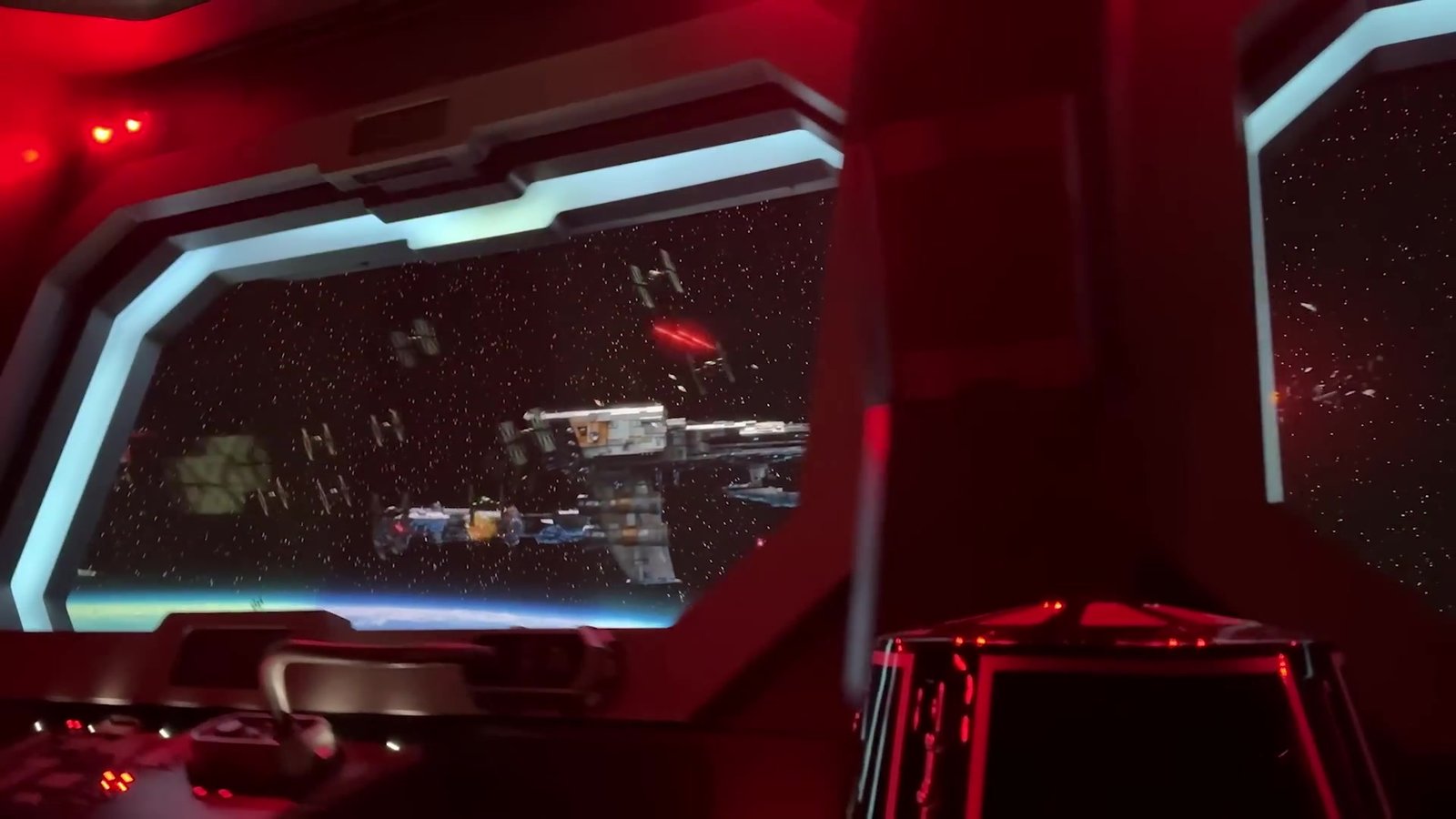 Janela do Star Destroyer na Rise of the Resistance, com naves e o espaço ao fundo, durante o After Hours