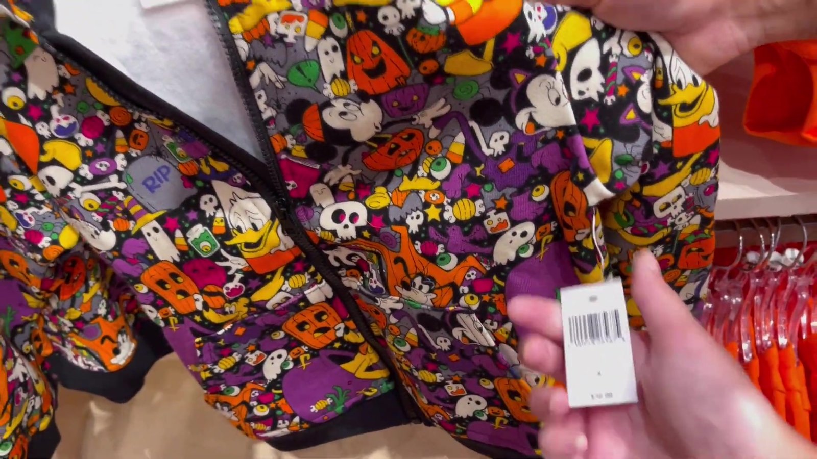 Jaqueta estampada de Halloween com abóboras, caveiras e fantasmas na World of Disney