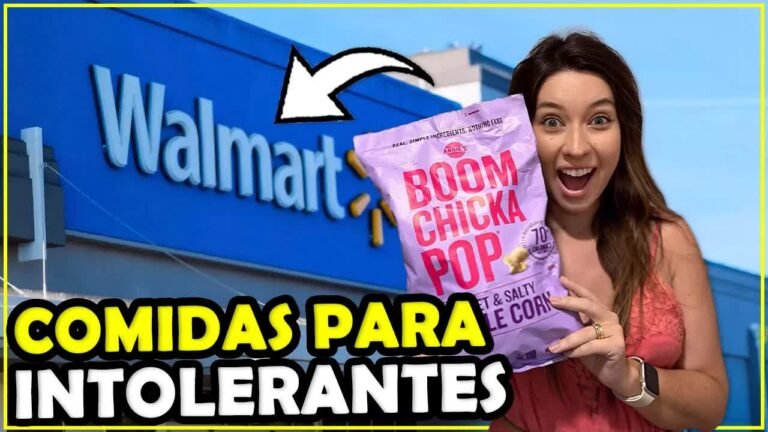 Gabi segurando um pacote de pipoca Boom Chicka Pop na frente do Walmart de Orlando