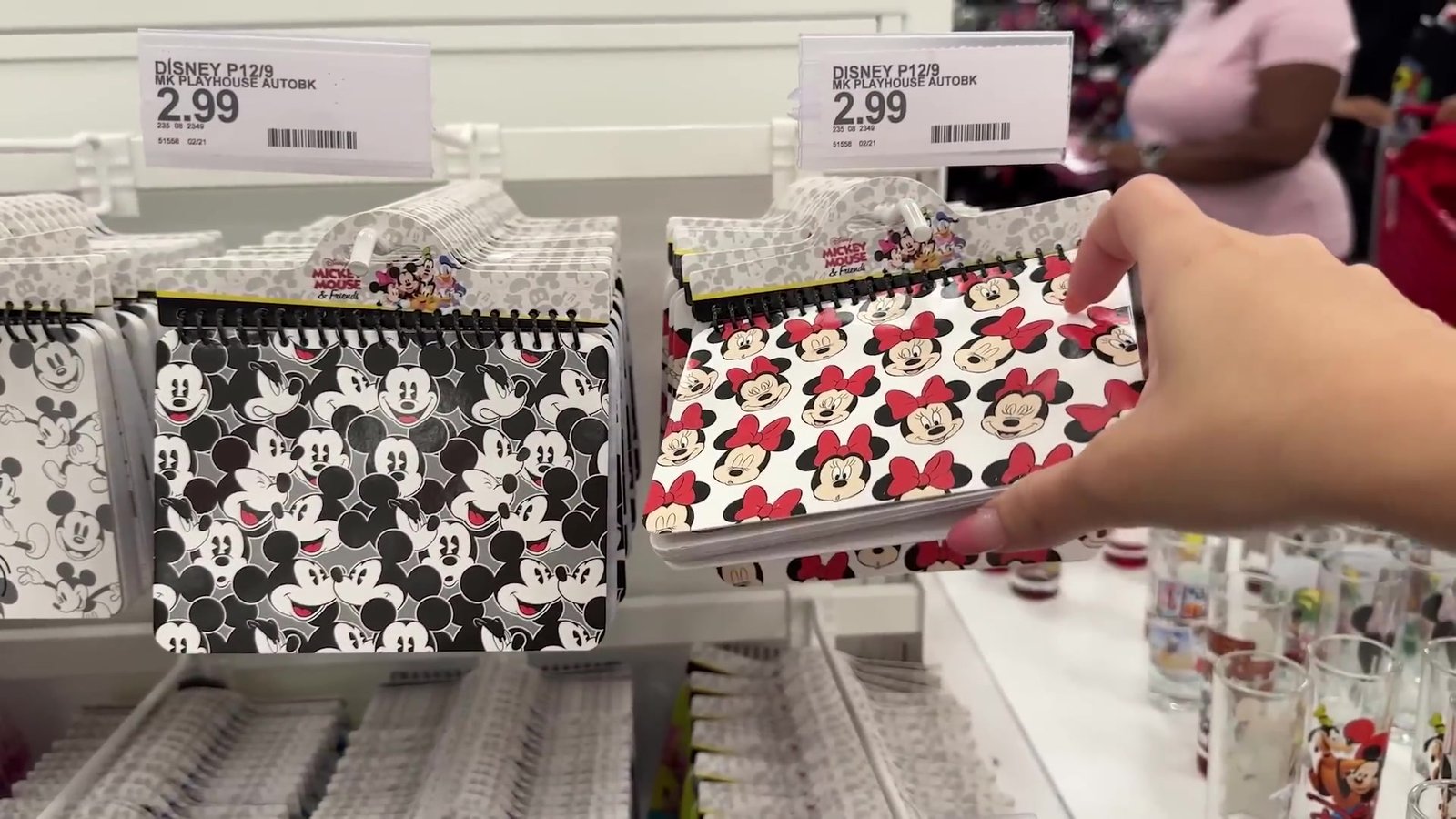 Caderninhos do Mickey e da Minnie por US$ 2,99 na Target